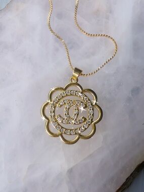 Gold CC Floral Halo Pendant Necklace